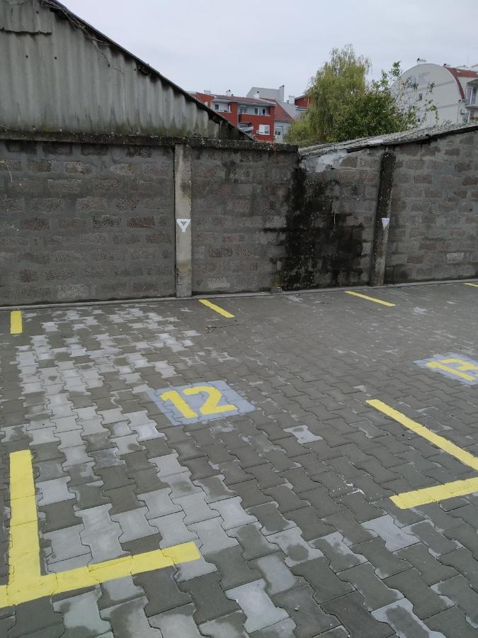 نوفي ساد Giallo Apartment - Free Private Parking المظهر الخارجي الصورة